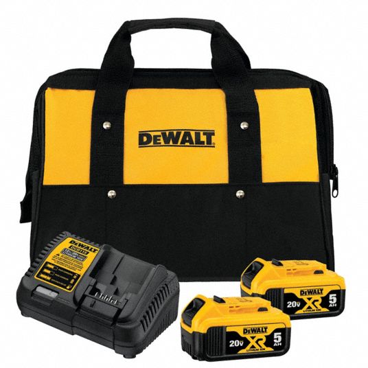 DEWALT 20V MAX Battery and Charger Kit 61UU88 DCB205 2CK