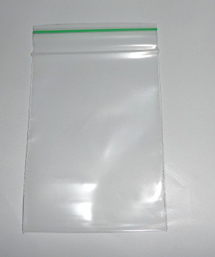 zip close plastic bags