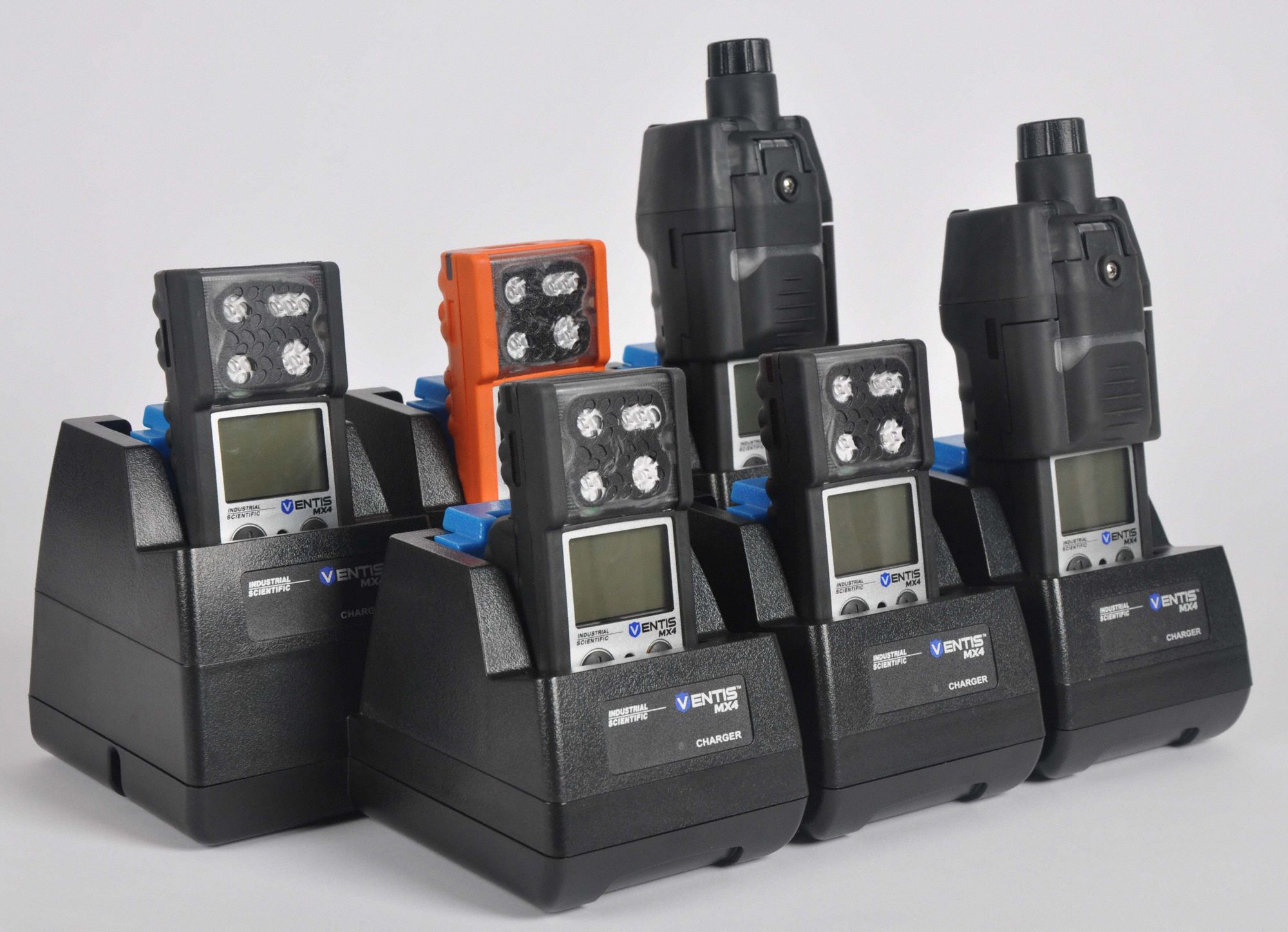 INDUSTRIAL SCIENTIFIC Battery Charger, 120V AC Input Voltage 6UAX0