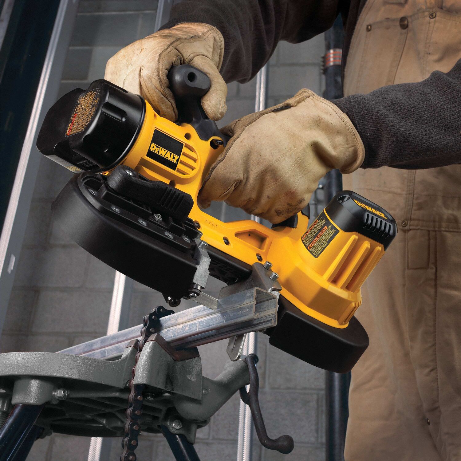 DEWALT Cordless Band Saw Kit, 18.0, 32 7/8 in Blade Length - 6XVZ1 ...