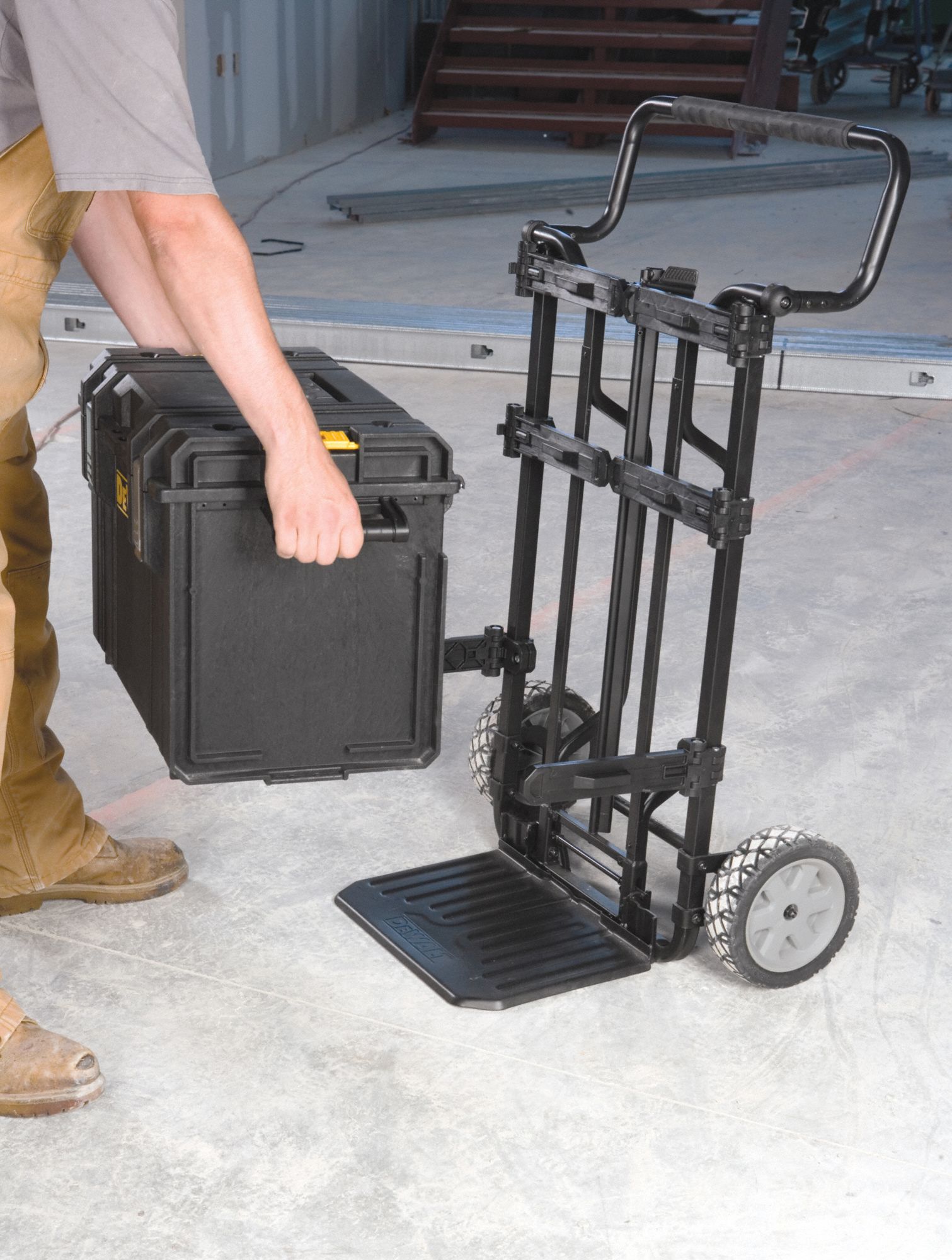 DEWALT Plastic, Steel, Rolling Tool Box Set, 26 3/4 in Overall Width