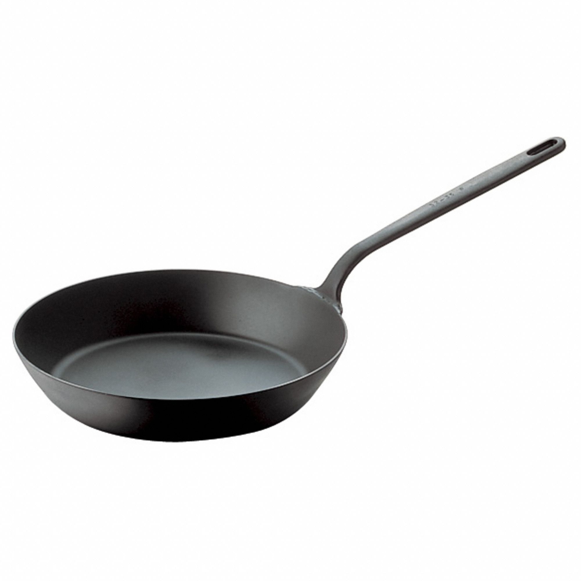 Fry Pan: 1 qt Capacity, 14 in Overall Lg, 7 7/8 in Overall Wd, 1 1/2 in Overall Ht