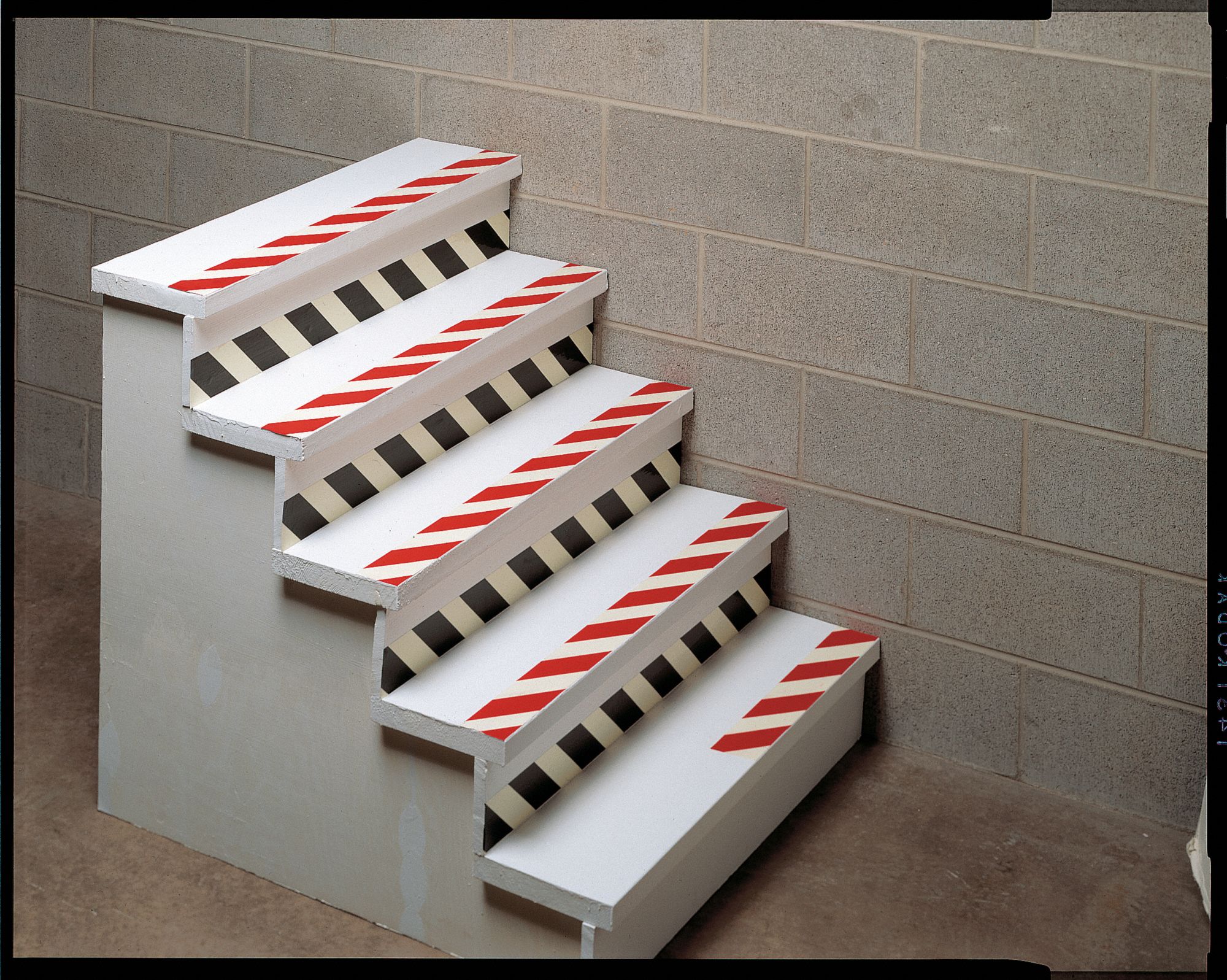 RUBAN MARQUAGE,ROULEAU,3 PO LA,15 PI L