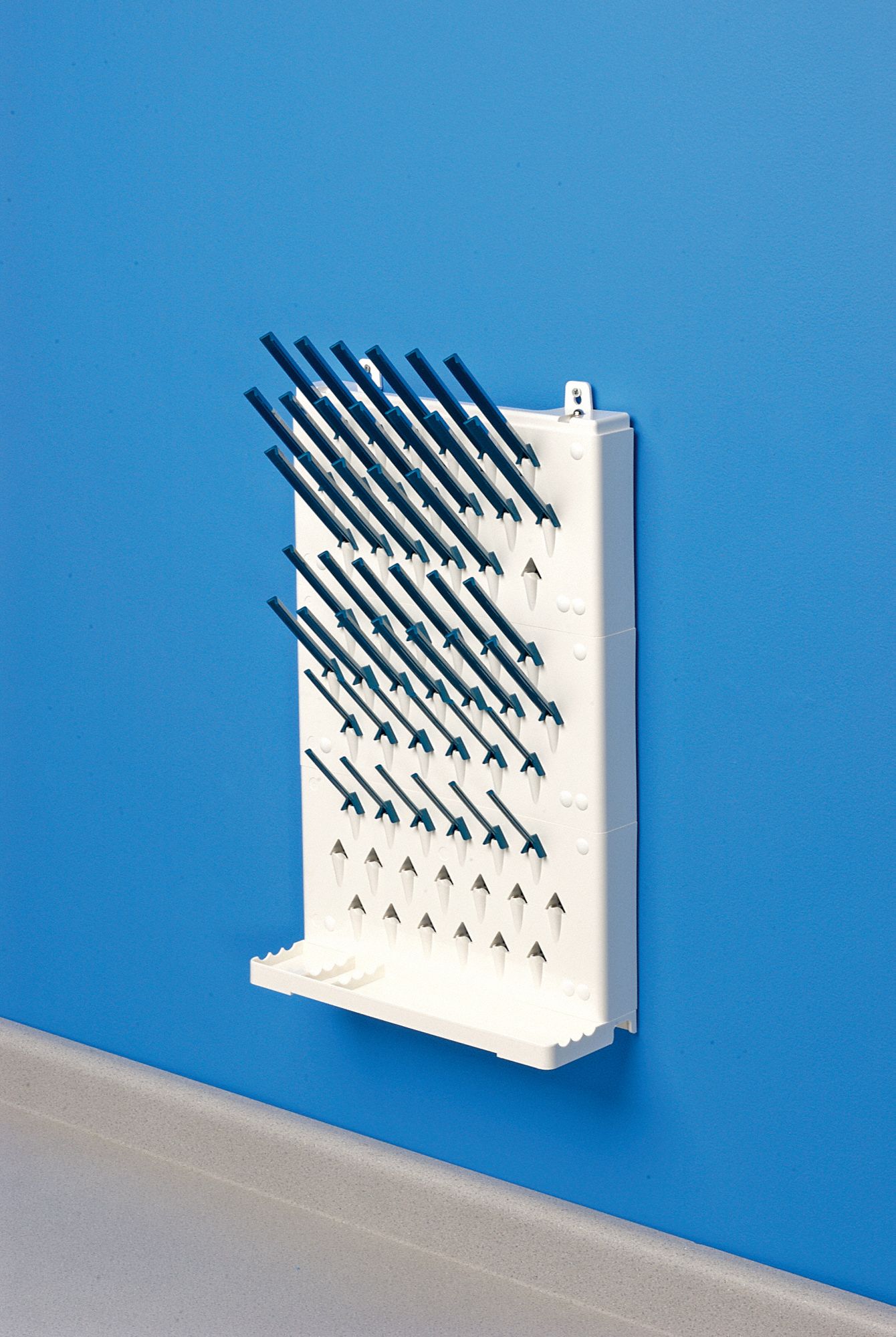 Non-Electric Wallmount Dryer, 57 Pegs