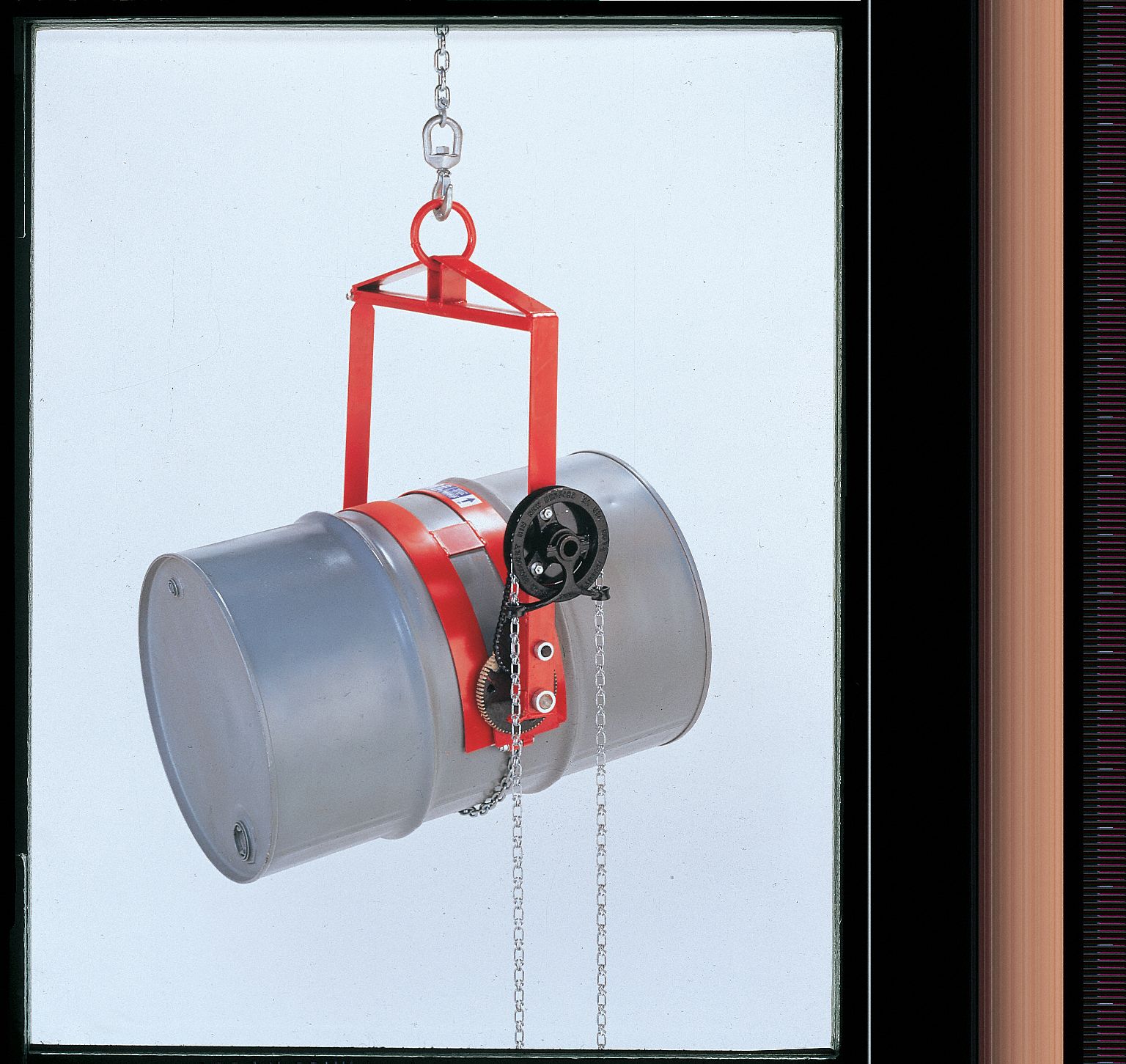 WESCO DRUM LIFTER/DISPENSER HOIST MOUNT Drum Lifters and Dispensers