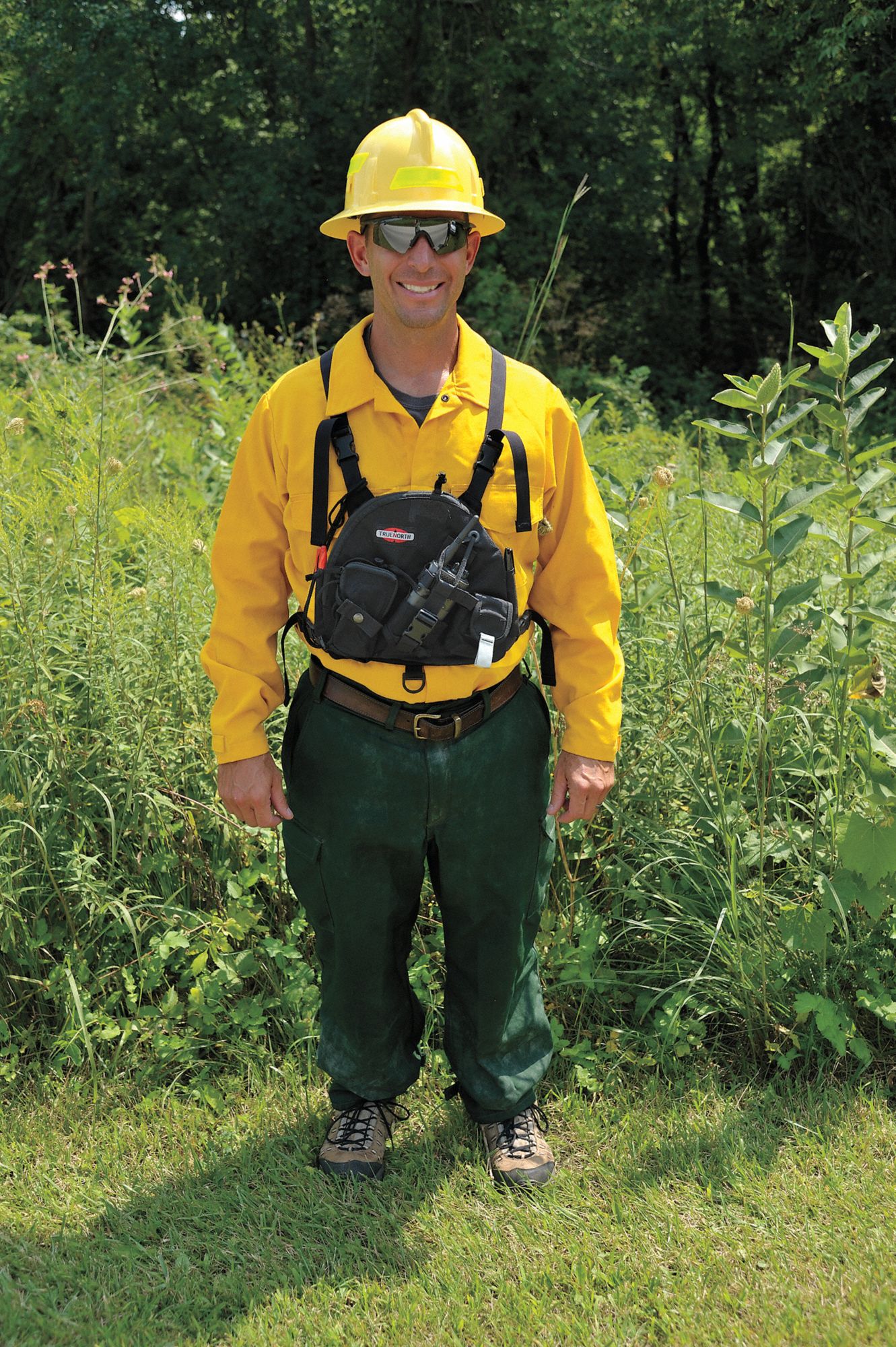 TRUE NORTH Single Radio Chest Harness 8RU39RH220 C Grainger