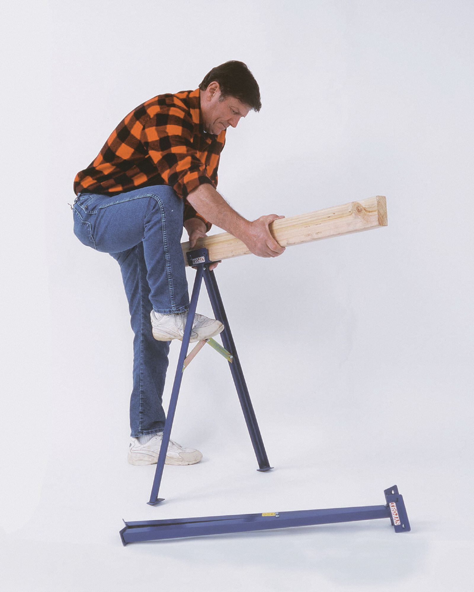 GRAINGER APPROVED Adjustable Folding Sawhorse Dependent on Lumber Used