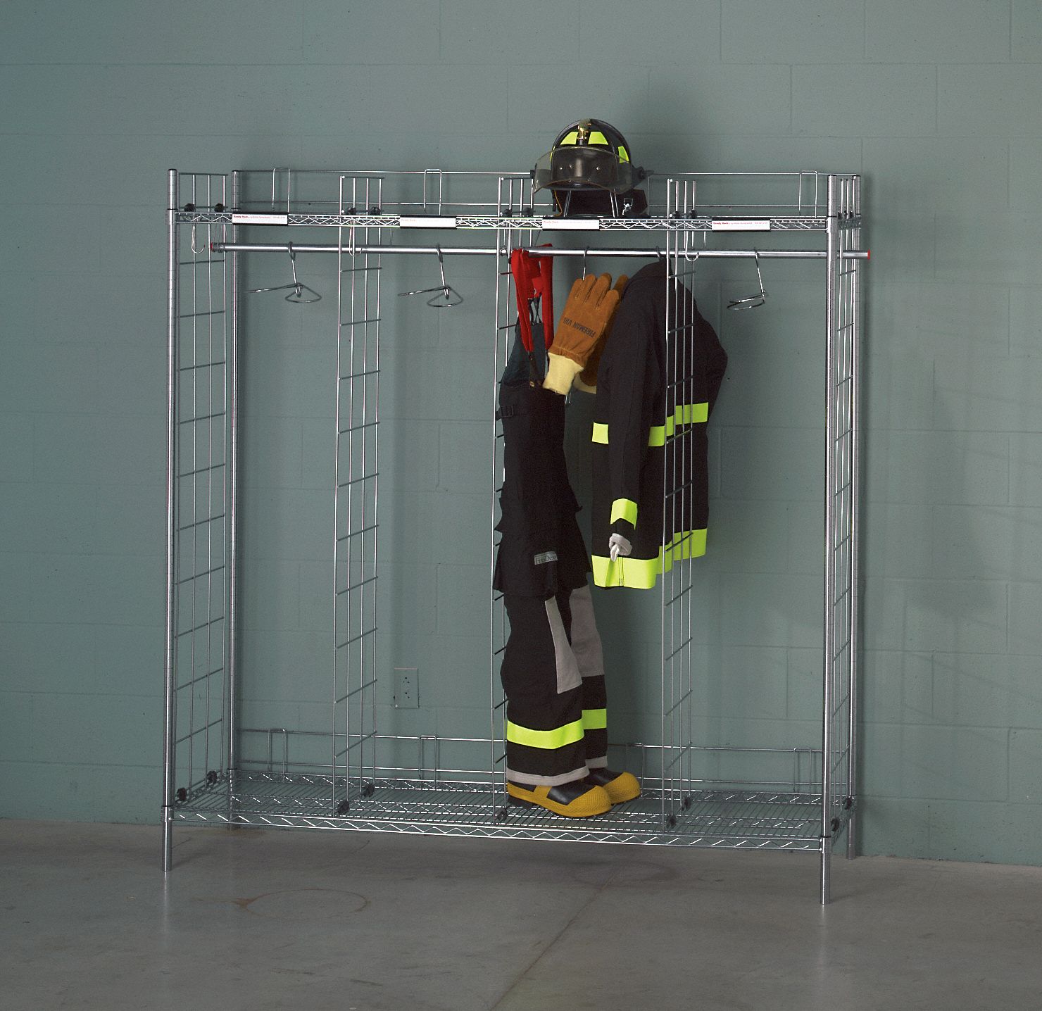 9CN91 - Turnout Gear Rack 2 Side 12 Compartment