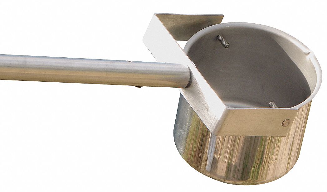 Swivel Dipper 600 mL 36 in