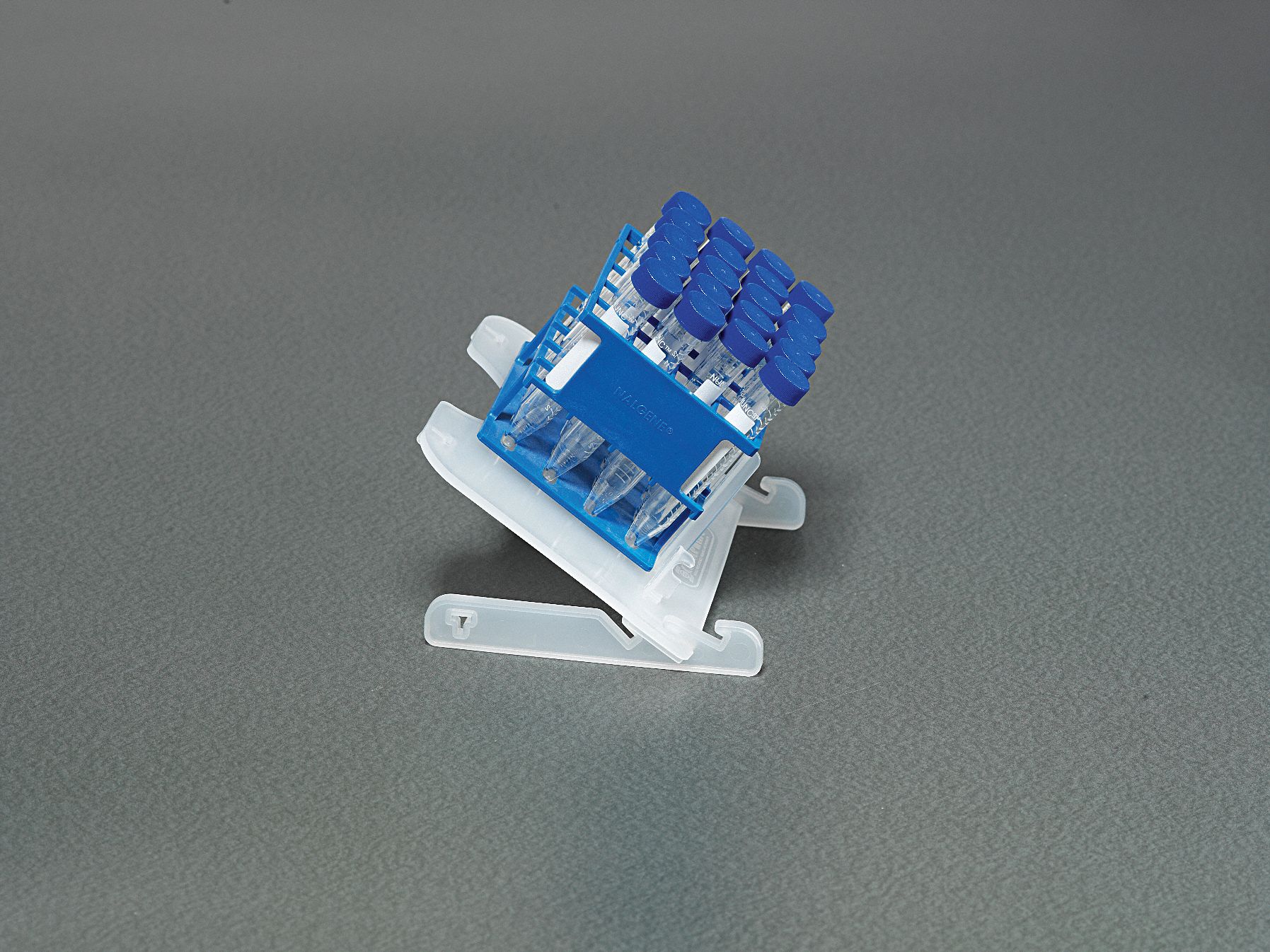 Tube Rack: Polypropylene, White, 1 Compartments, Benchtop