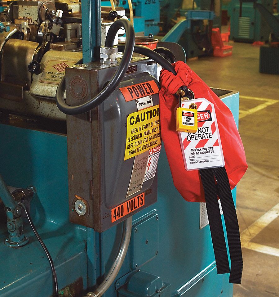 MASTER LOCK Oversize Plug and Hoist Control Lockout, Nylon 3WPF5