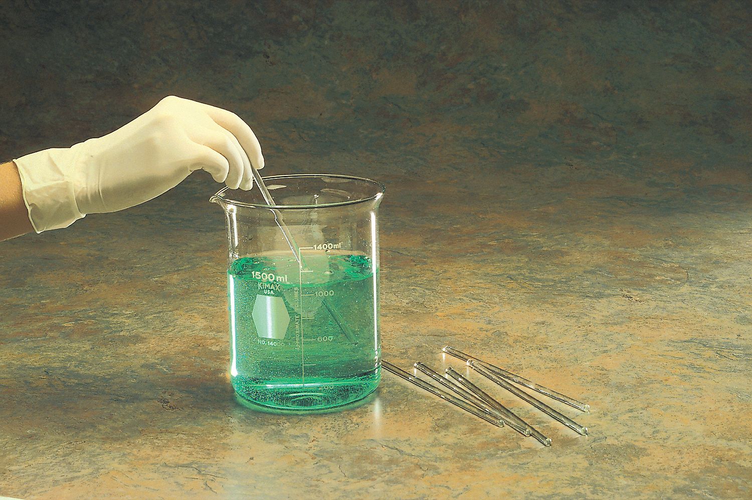 Stirring Rod: Round, Glass, 200 mm Overall Lg, 5 mm Dia, Clear