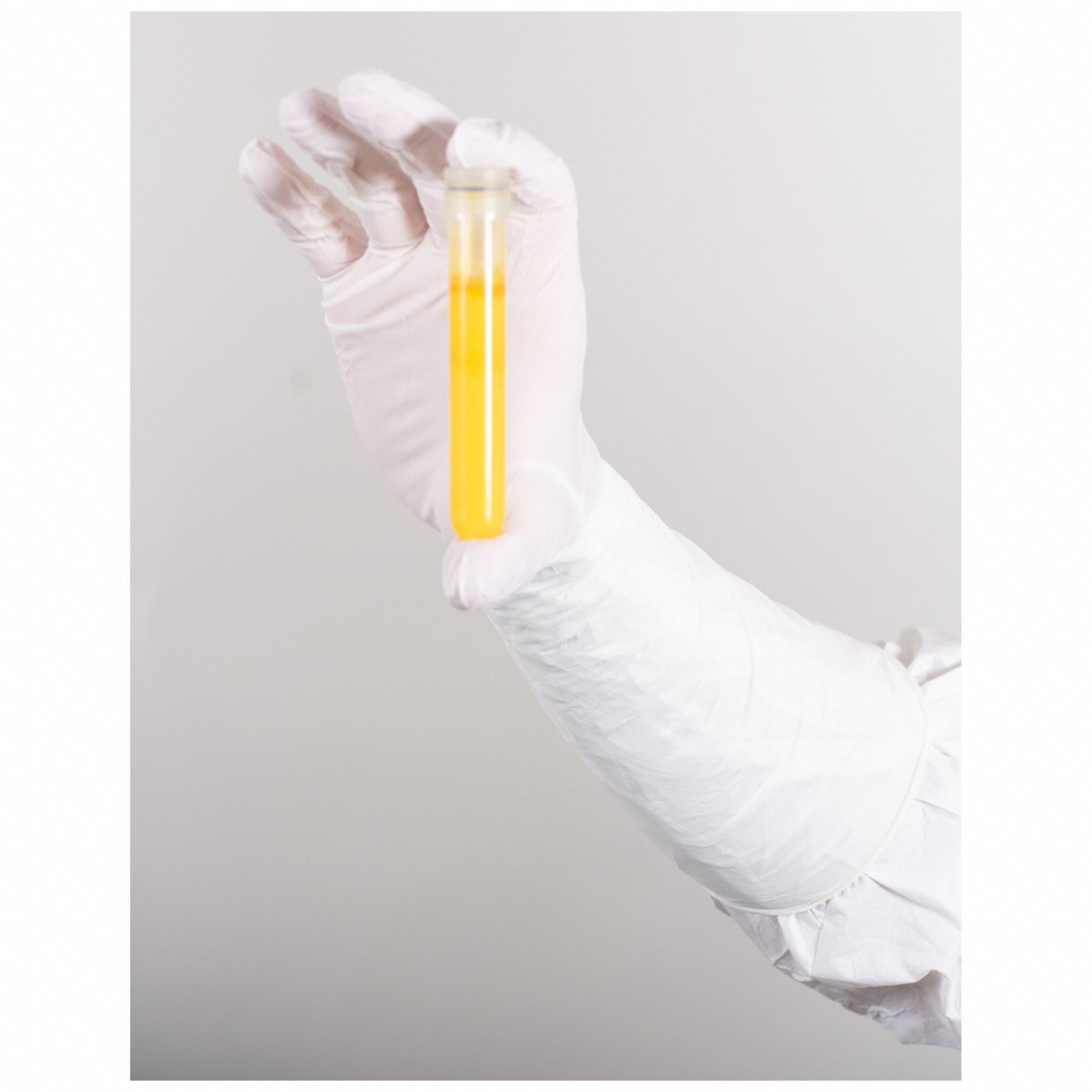 Disposable Gloves: ISO 4, Sterile, 7 mil, Nitrile, L ( 8 1/2 ), Grain, Fingers/Palm, 200 PK