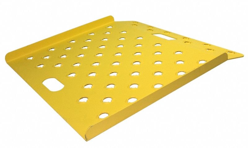 CURB RAMP, APRON END, 29⅝ IN USABLE W, ¼ IN MATERIAL THICK, CURB RAMP, RAISED, ALUMINUM