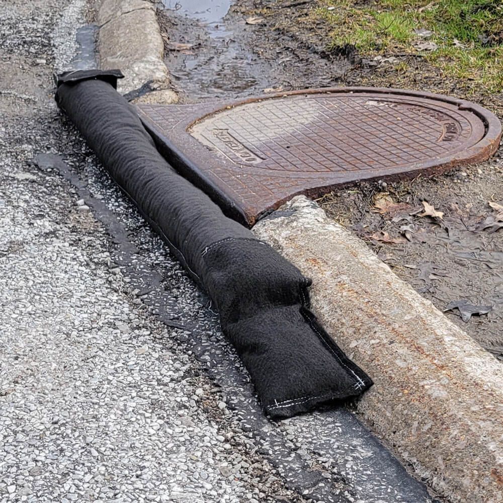 Catch Basin Insert: 15 in x 4 in x 21 in, Hydrocarbons, 31DM61, 4346, 2 PK