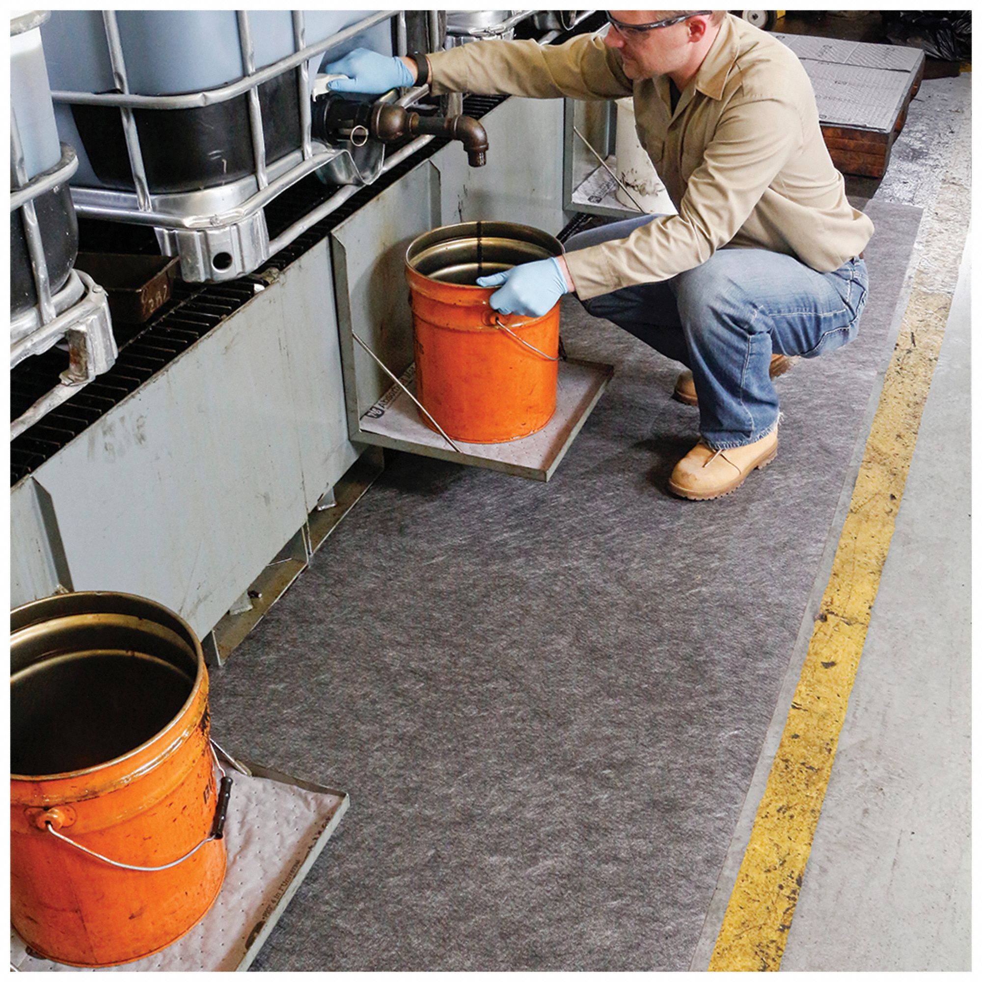 PIG Entrance Mat Smooth, 3 ft x 100 ft, 1/8 in Thick, Grease/Oils