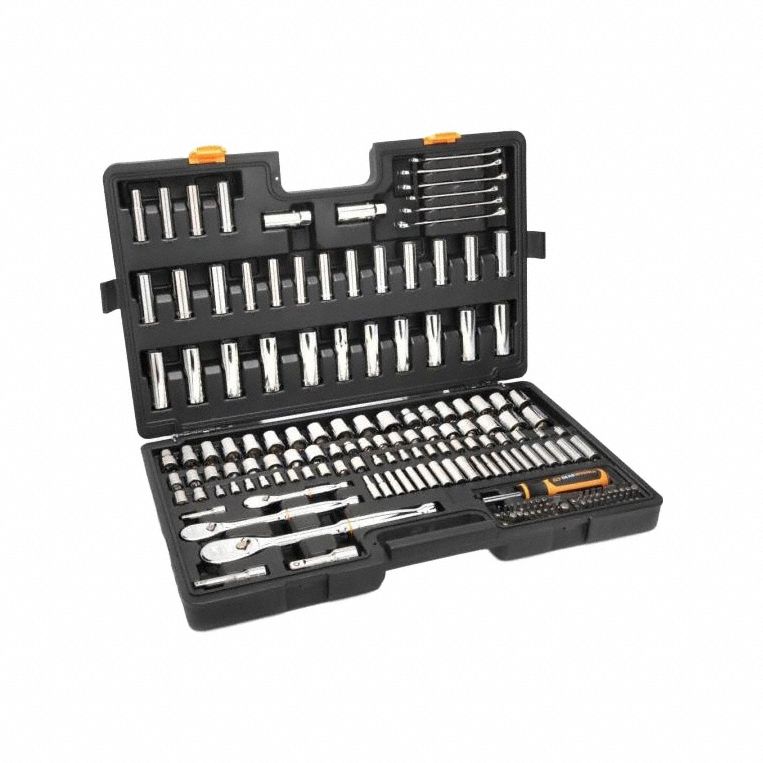 General Maintenance Tool Sets Metric/SAE