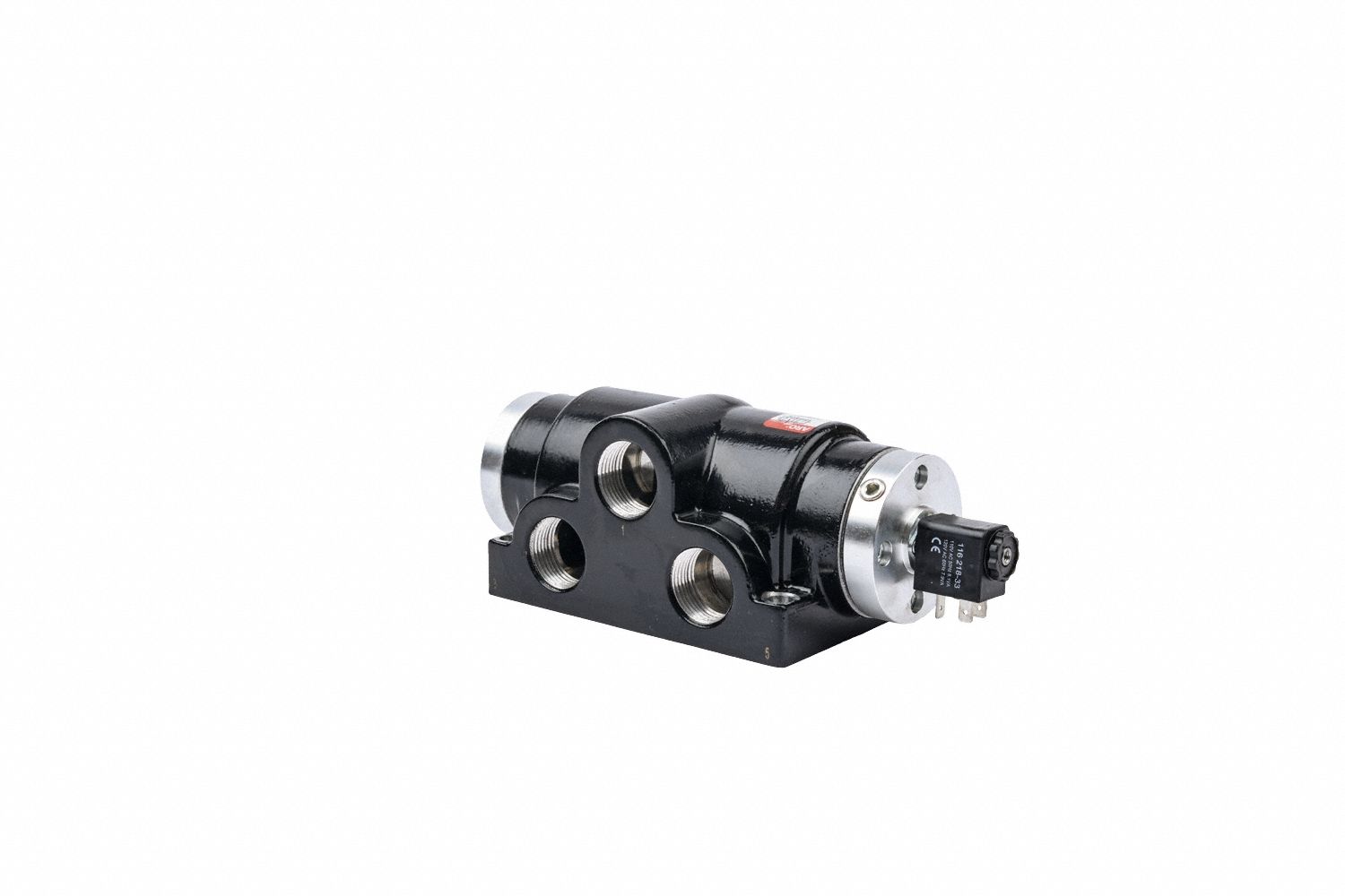 Solenoid Air Control Valve: K, Four-Way / Two-Position, 120V AC, 1 in Female NPT, Internal Pilot