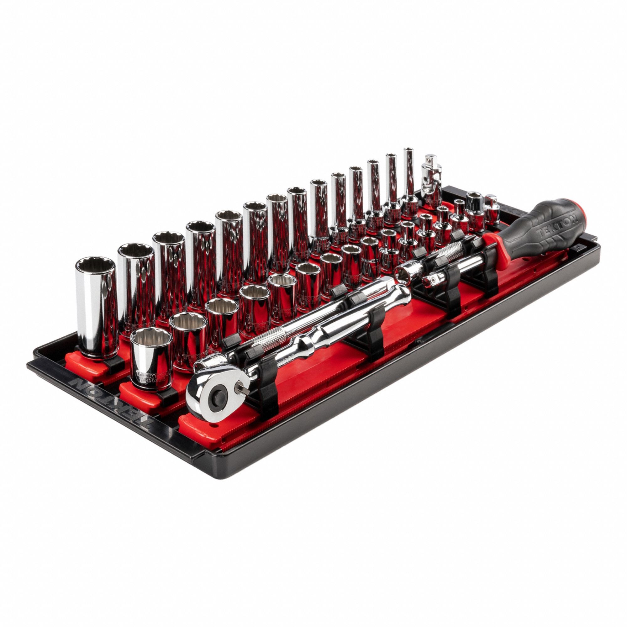 Socket and Ratchet Set: 1/4 in Drive, 35 Piece, 12-Point, Metric, 4 mm to 15 mm