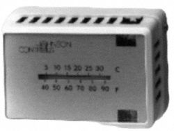 Pneumatic Thermostat: 55° to 85°F (Day/Night), Horizontal, No, Day/Night