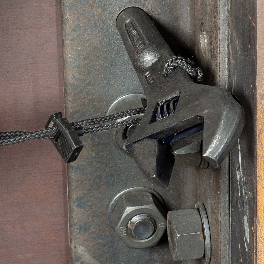 Spud Wrench: Alloy Steel, Black Oxide, 1 5/8 in Head Size, 0 in Offset, 16 in Overall Lg