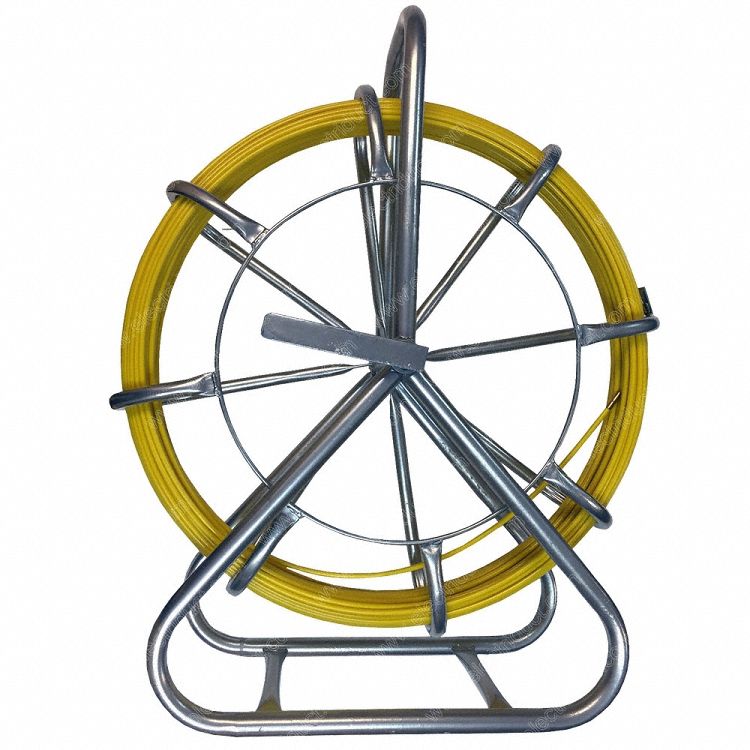 Cable Rodder: 300 ft Lg, 15 N/mm Tensile Strength, Round, Fiberglass, Reel Stand Case