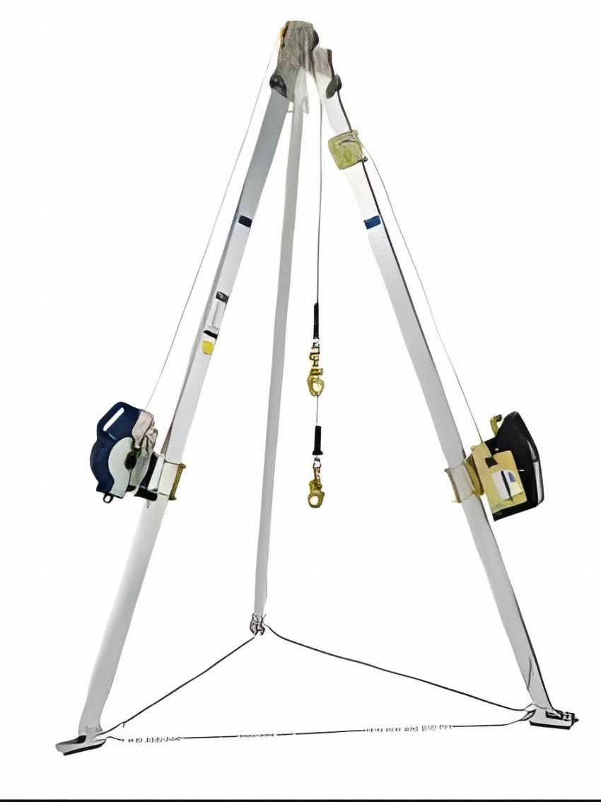 Tripod: 68 in to 7 ft Ht, 58 in to 77 in Base, 350 lb Wt Capacity, 60 ft Cable Lg